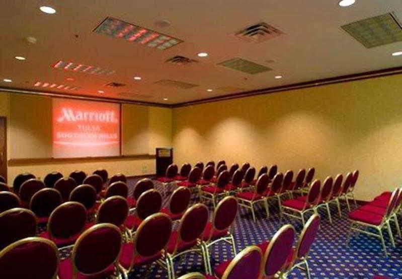 Tulsa Marriott Southern Hills Extérieur photo