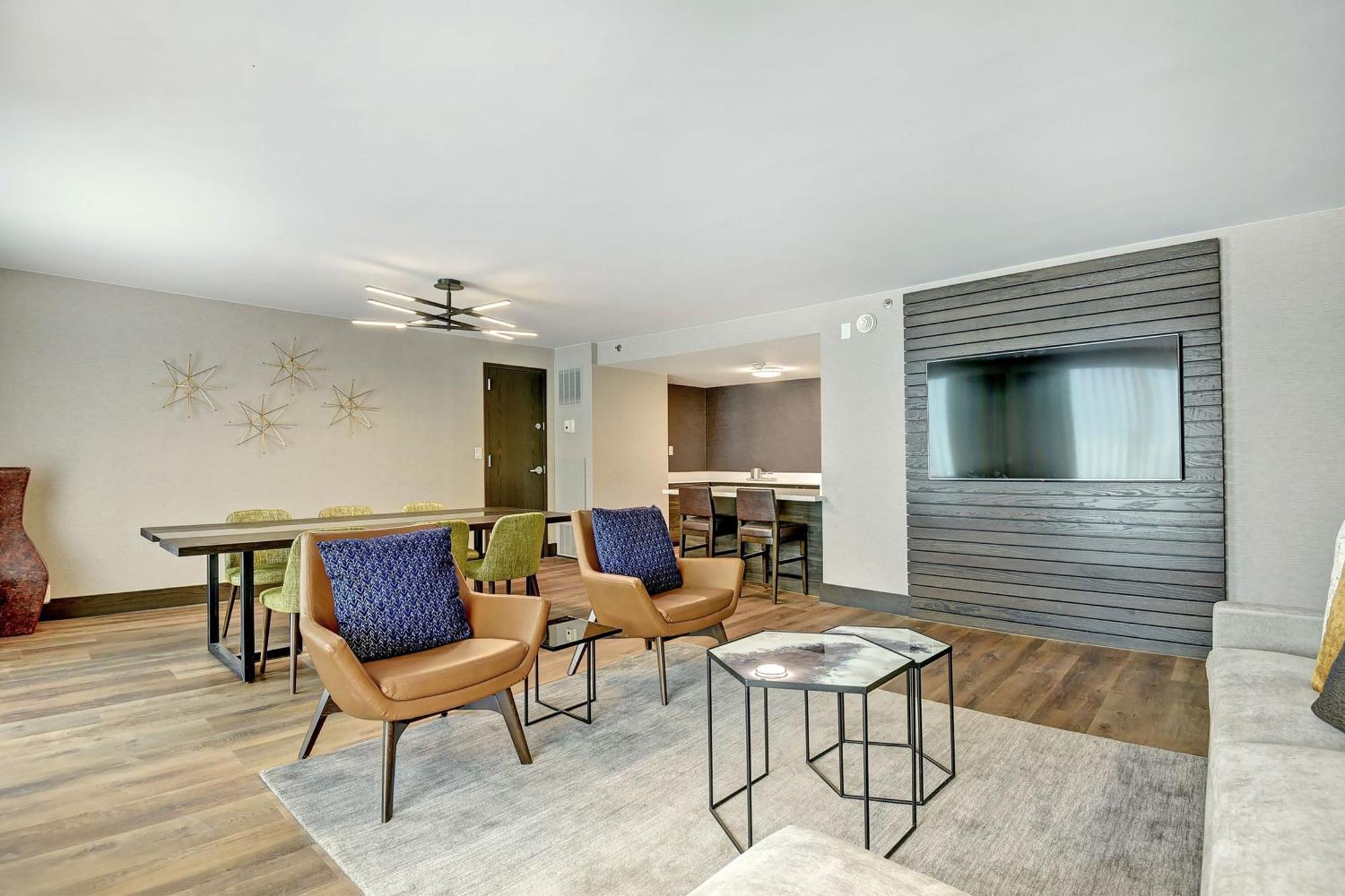 Tulsa Marriott Southern Hills Extérieur photo