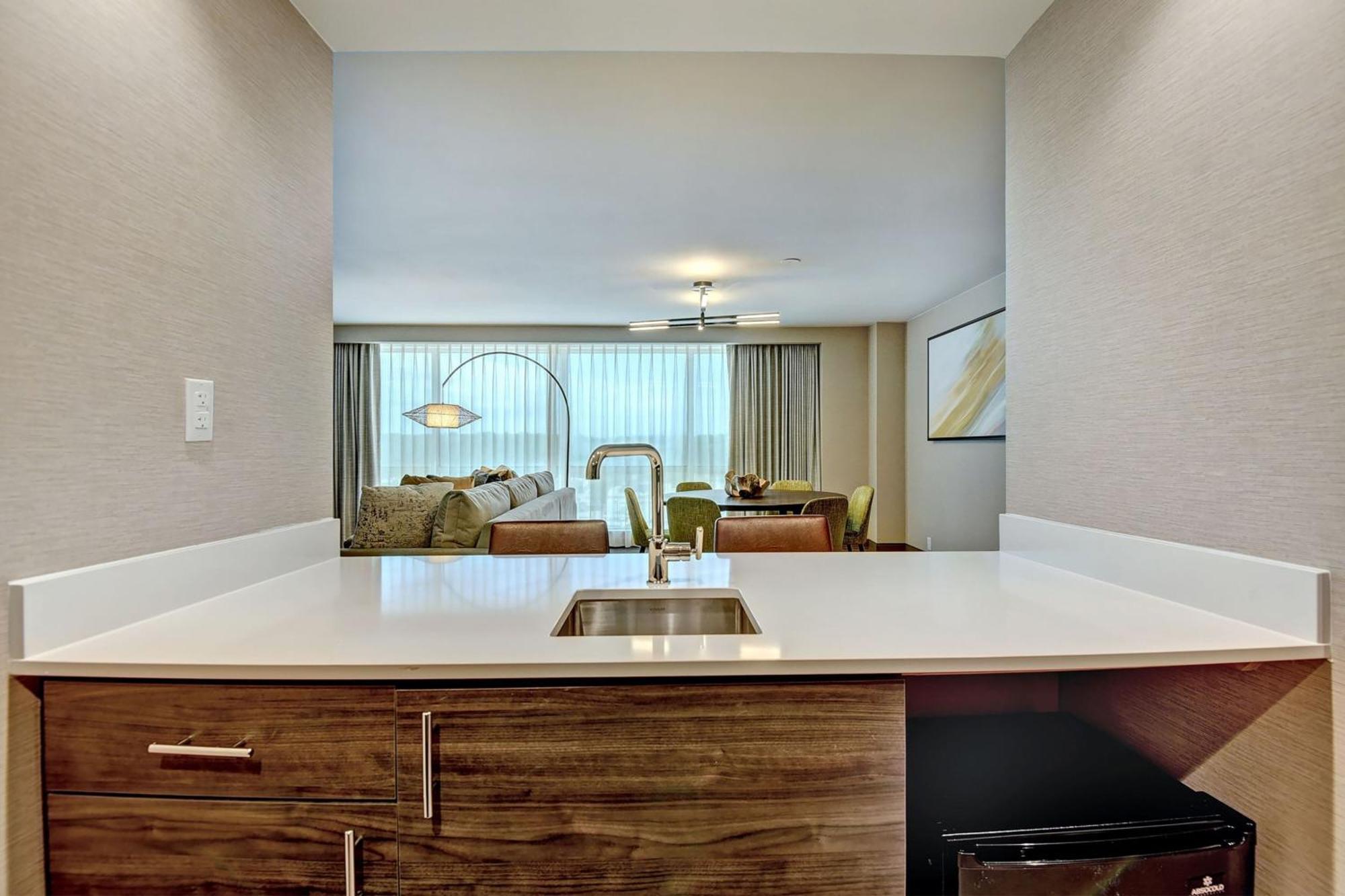 Tulsa Marriott Southern Hills Extérieur photo